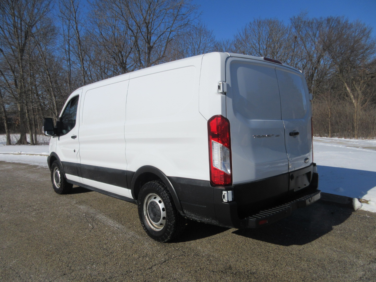 Ford Transit 150 Van Low Roof w/Sliding Pass. 130-in. WB 2019