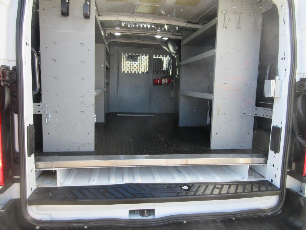 Ford Transit 150 Van Low Roof w/Sliding Pass. 130-in. WB 2019