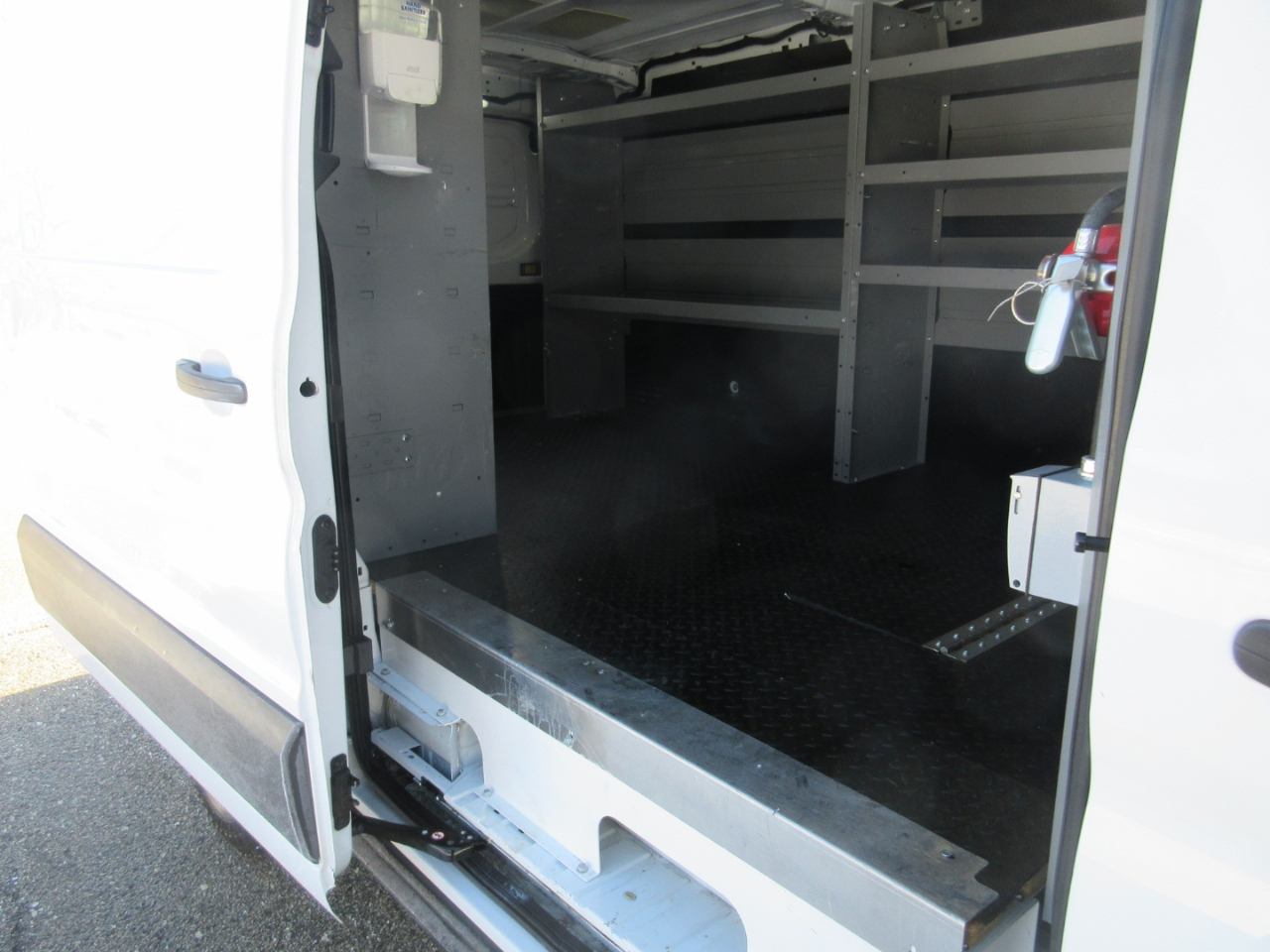 Ford Transit 150 Van Low Roof w/Sliding Pass. 130-in. WB 2019