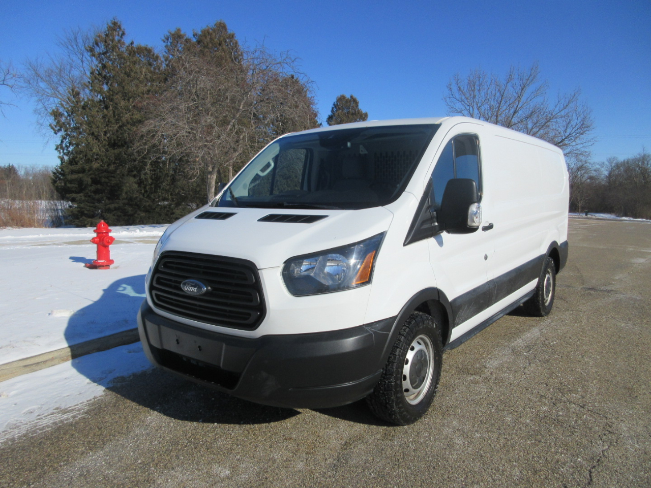 Ford Transit 150 Van Low Roof w/Sliding Pass. 130-in. WB 2019