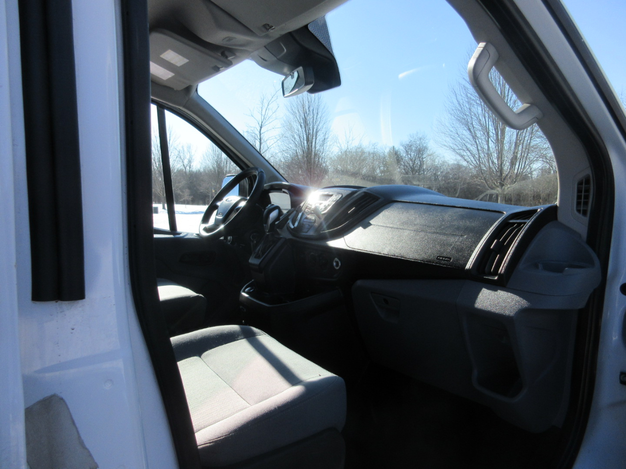 Ford Transit 150 Van Low Roof w/Sliding Pass. 130-in. WB 2019