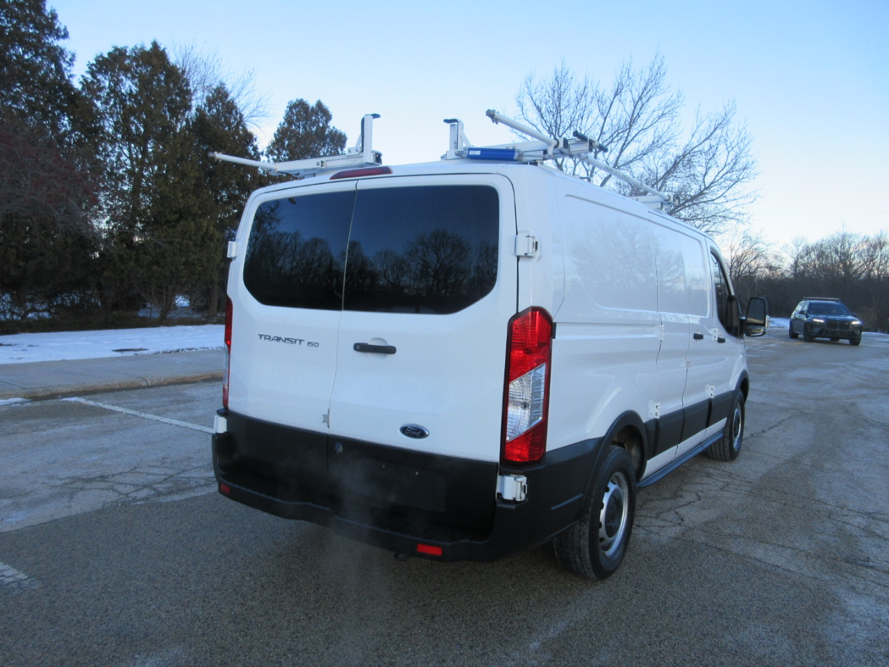Ford Transit 150 Van Low Roof 60/40 Pass. 130-in. WB 2019