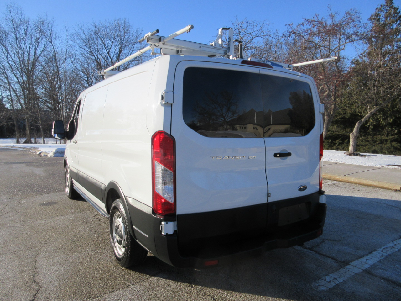 Ford Transit 150 Van Low Roof 60/40 Pass. 130-in. WB 2019