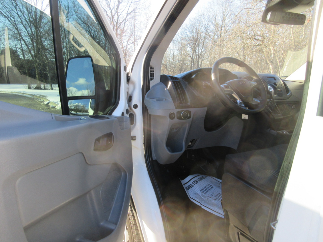 Ford Transit 150 Van Low Roof 60/40 Pass. 130-in. WB 2019