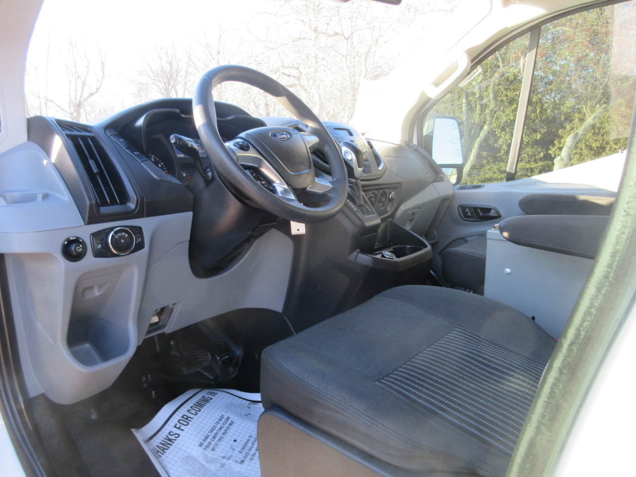 Ford Transit 150 Van Low Roof 60/40 Pass. 130-in. WB 2019