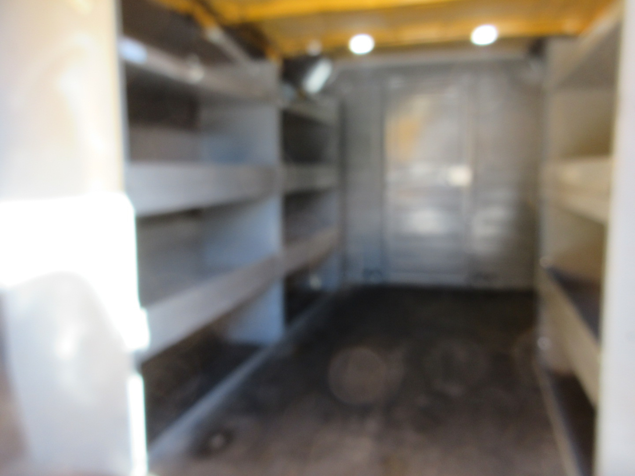 Ford Transit 250 Van Low Roof 60/40 Pass.130-in. WB 2019