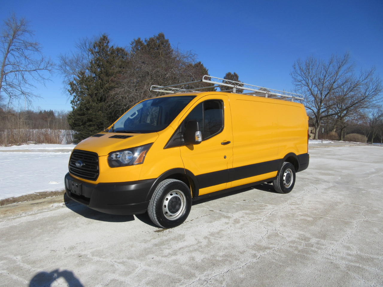 Ford Transit 250 Van Low Roof 60/40 Pass.130-in. WB 2019