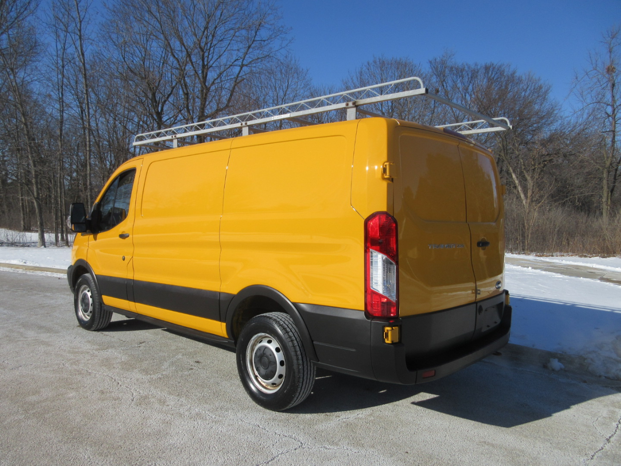 Ford Transit 250 Van Low Roof 60/40 Pass.130-in. WB 2019