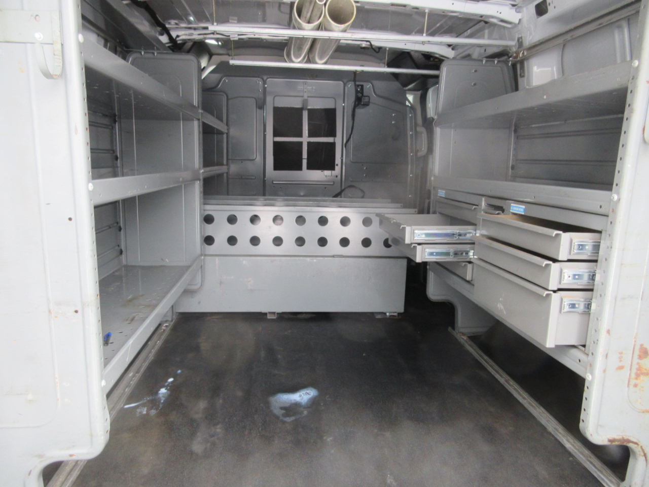 Ford Transit 250 Van Low Roof w/Sliding Pass. 130-in. WB 2016