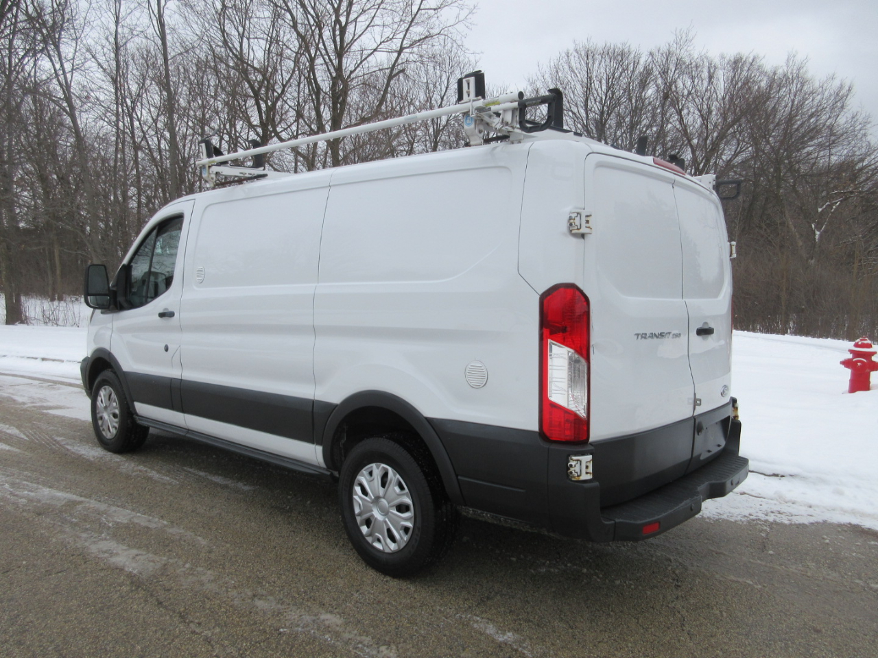 Ford Transit 250 Van Low Roof w/Sliding Pass. 130-in. WB 2016