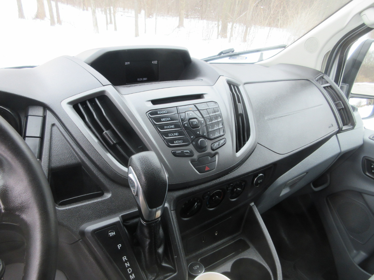 Ford Transit 250 Van Low Roof w/Sliding Pass. 130-in. WB 2016