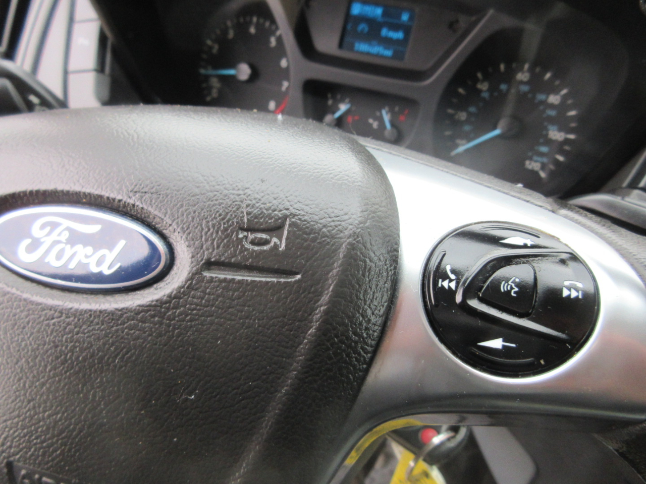 Ford Transit 250 Van Low Roof w/Sliding Pass. 130-in. WB 2016