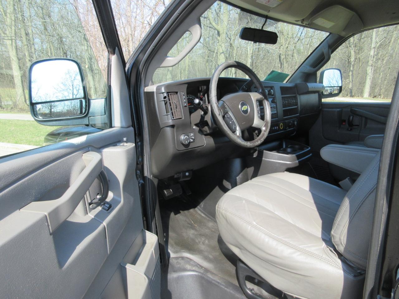 Chevrolet Express RWD 2500 135" 2018