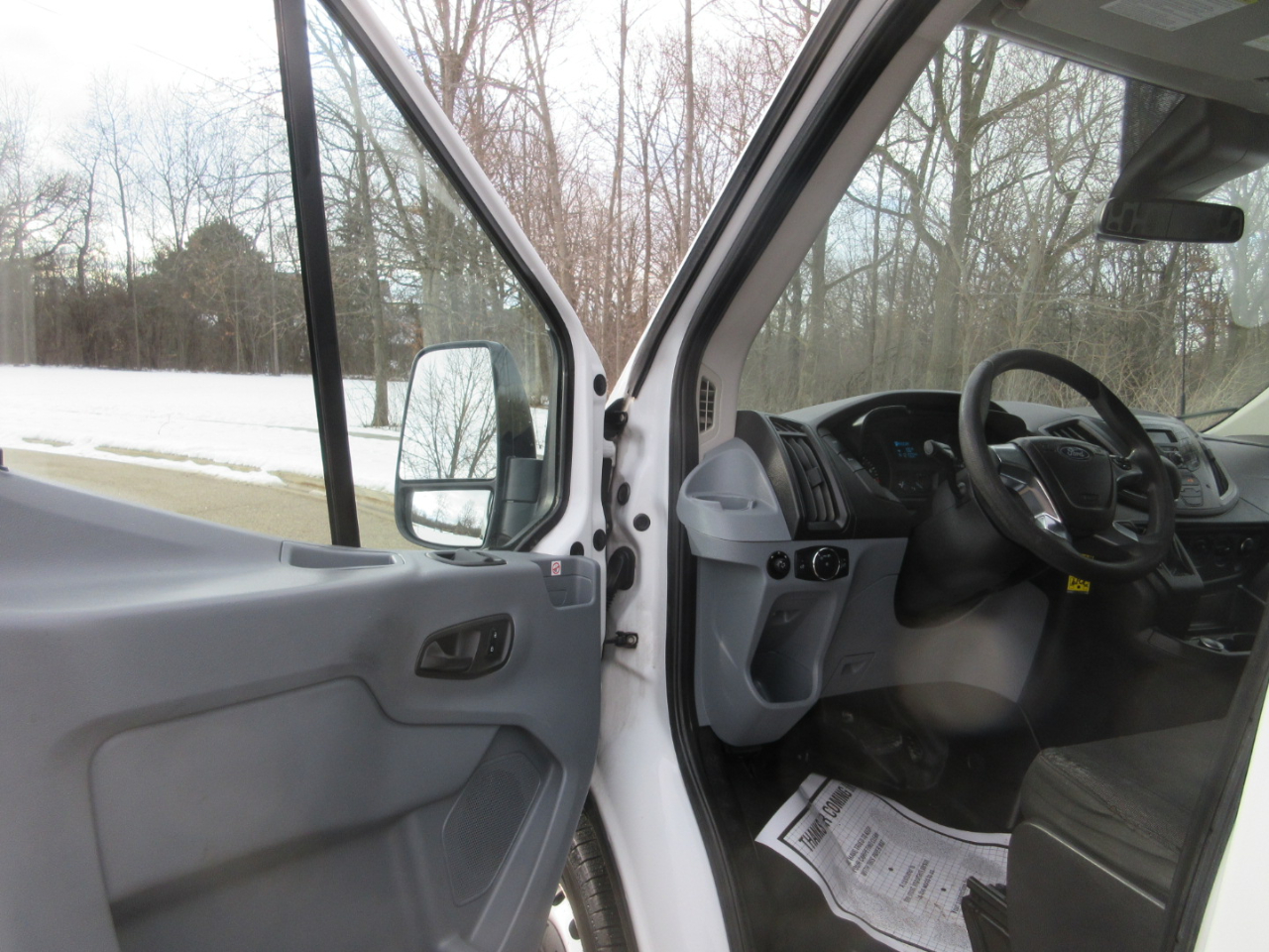 Ford Transit 250 Van Med. Roof w/Sliding Pass. 148-in. WB 2019