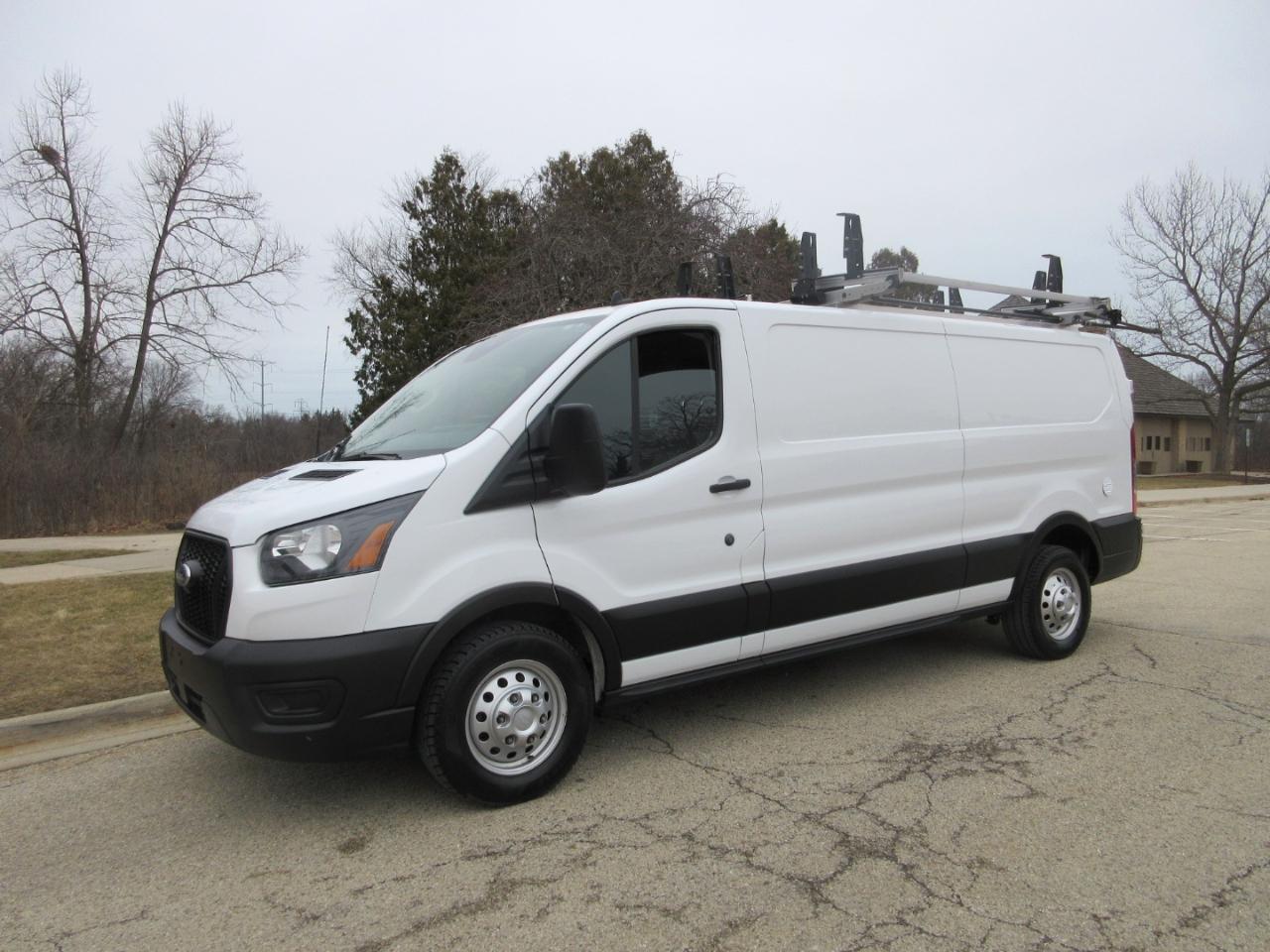 Ford Transit 150 Van Low Roof w/Sliding Pass. 148-in. WB 2021
