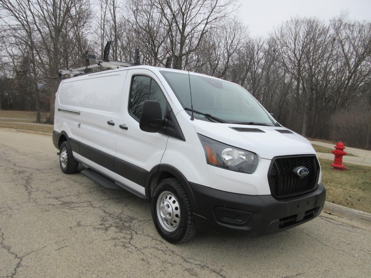 Ford Transit 150 Van Low Roof w/Sliding Pass. 148-in. WB 2021