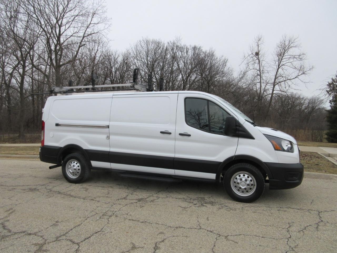 Ford Transit 150 Van Low Roof w/Sliding Pass. 148-in. WB 2021