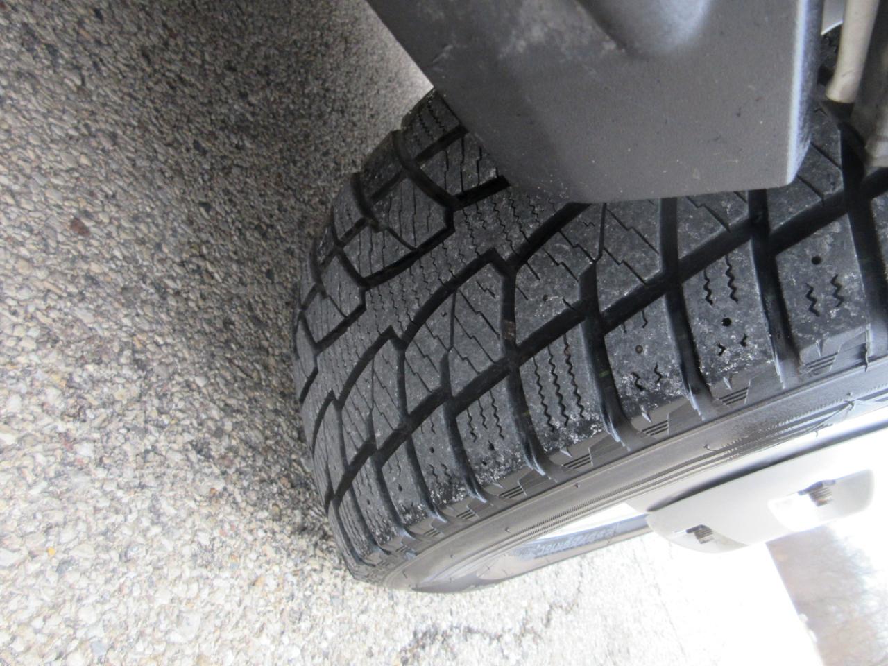 Ford Transit 150 Van Low Roof w/Sliding Pass. 148-in. WB 2021