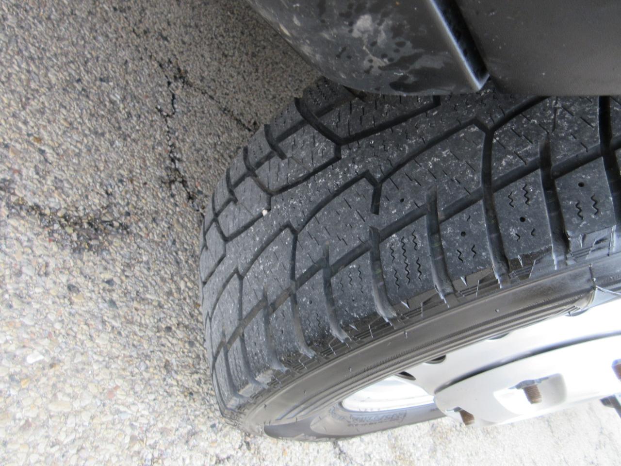 Ford Transit 150 Van Low Roof w/Sliding Pass. 148-in. WB 2021