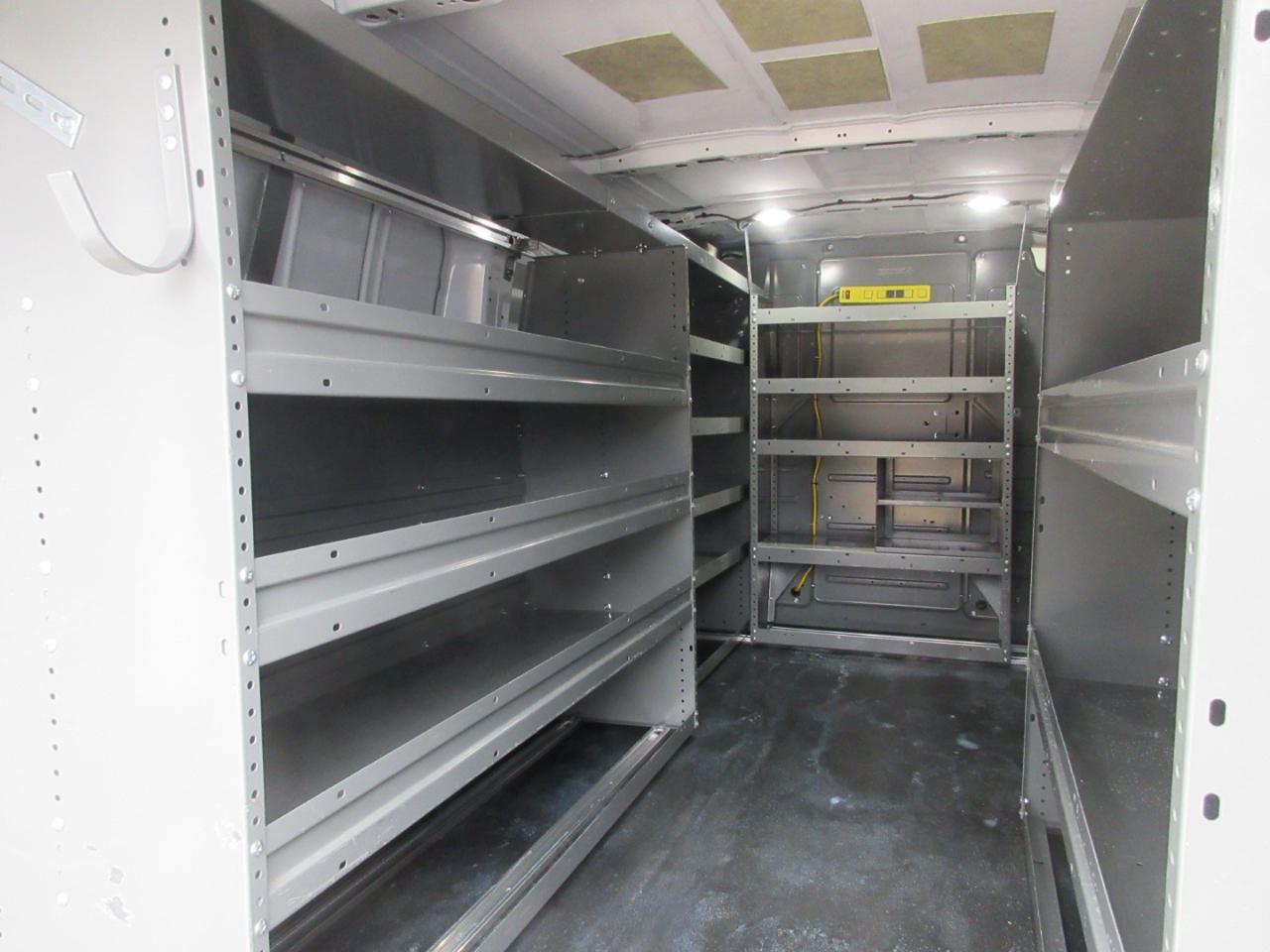 Ford Transit 150 Van Low Roof w/Sliding Pass. 148-in. WB 2021