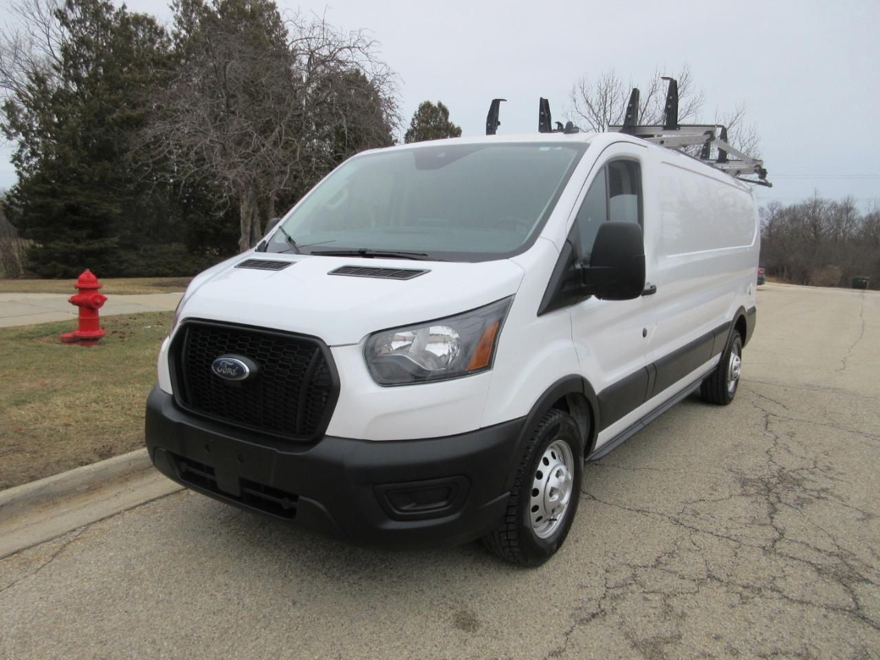 Ford Transit 150 Van Low Roof w/Sliding Pass. 148-in. WB 2021