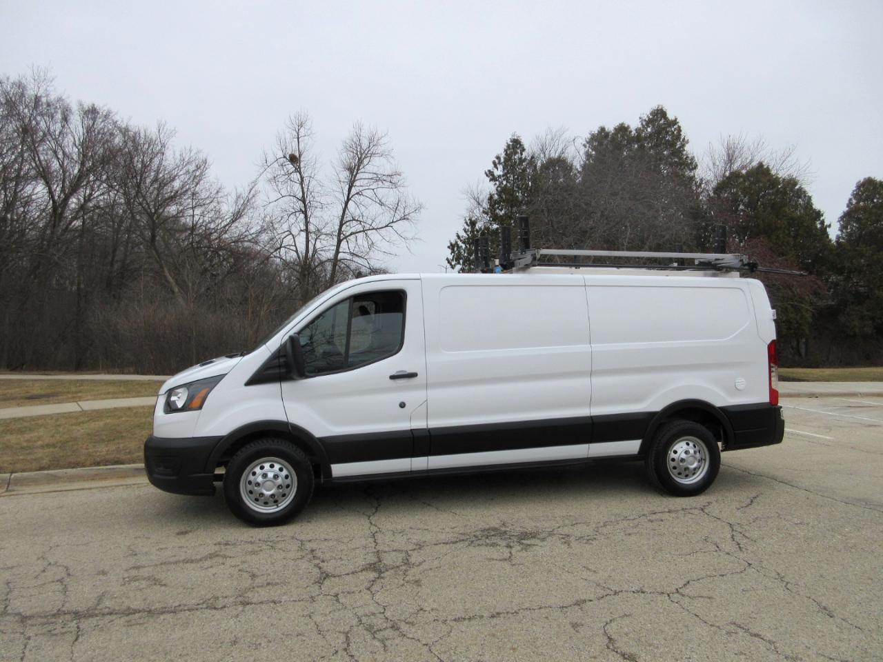 Ford Transit 150 Van Low Roof w/Sliding Pass. 148-in. WB 2021