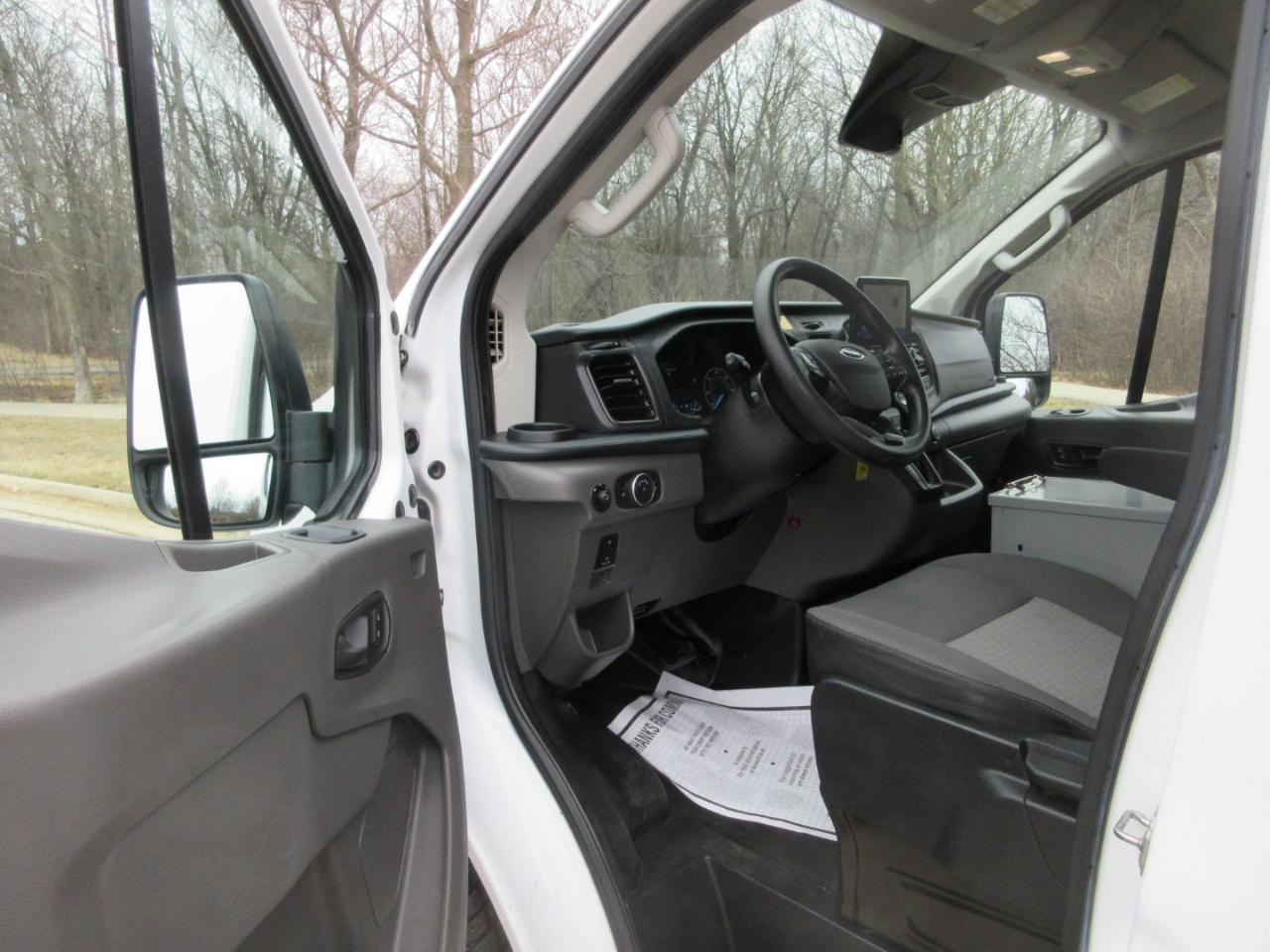 Ford Transit 150 Van Low Roof w/Sliding Pass. 148-in. WB 2021