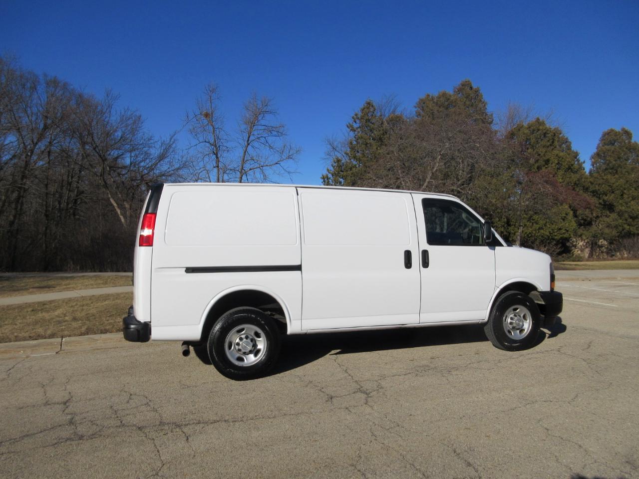 Chevrolet Express 3500 Cargo 2020