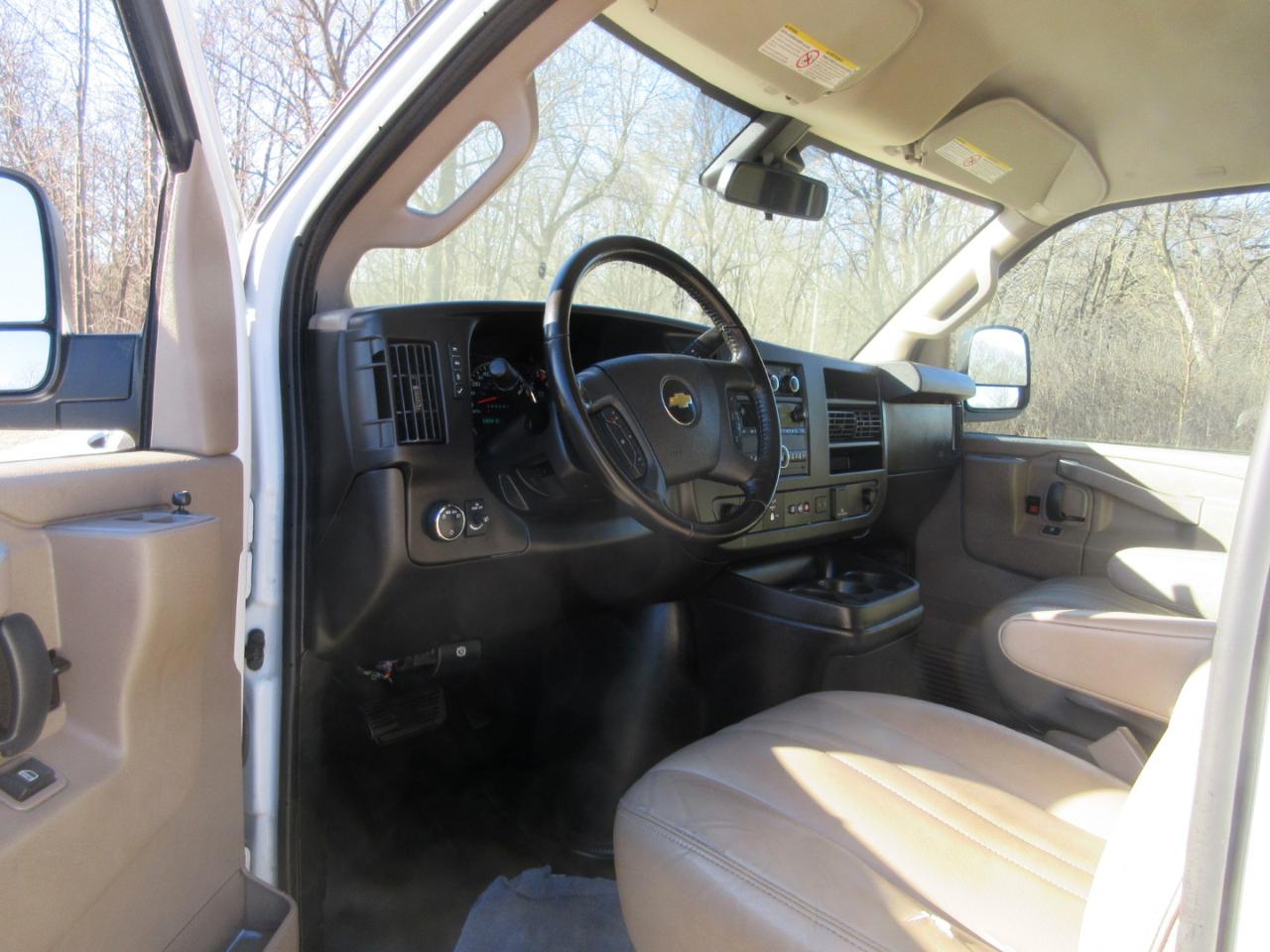 Chevrolet Express 3500 Cargo 2020