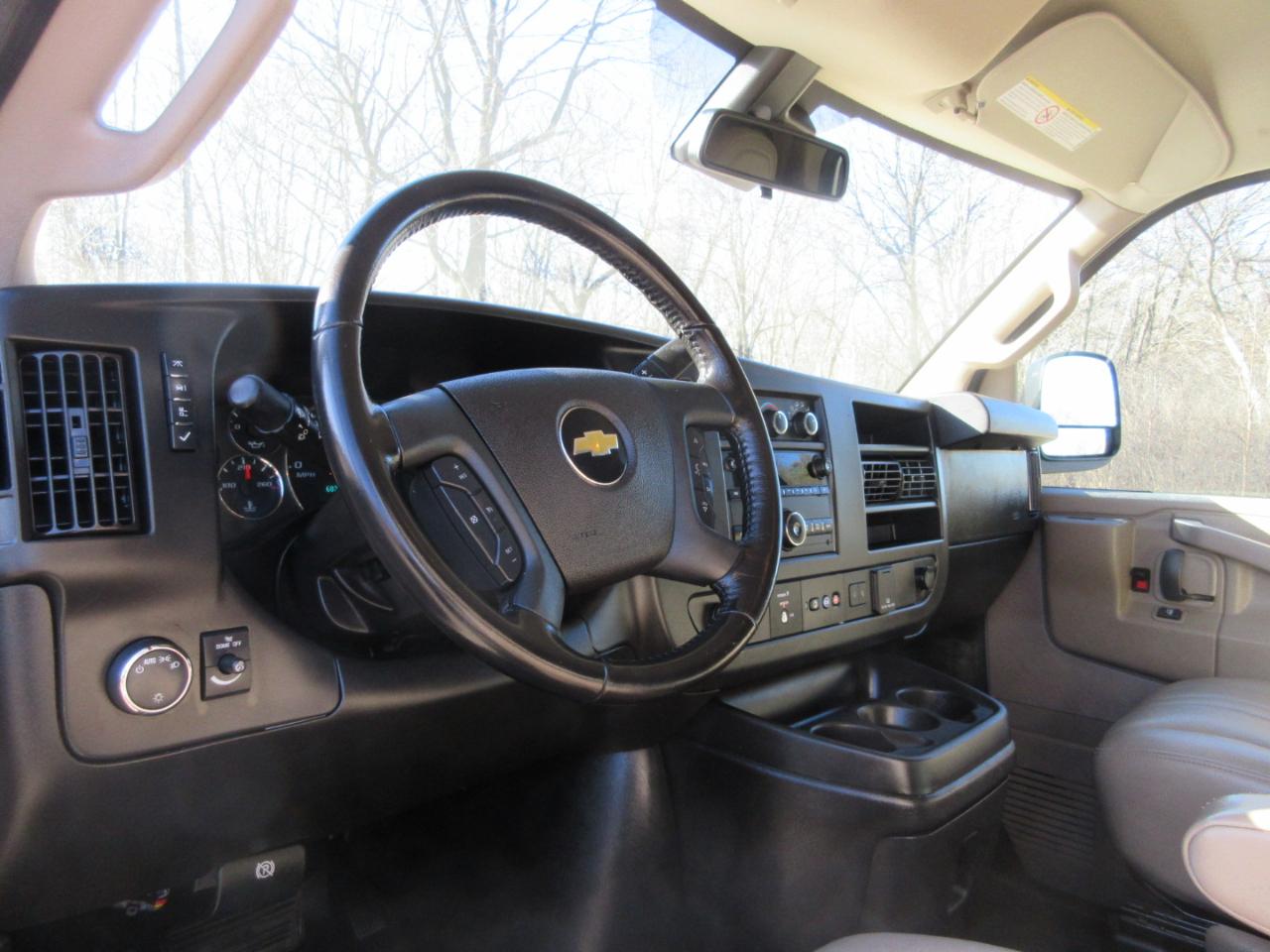 Chevrolet Express 3500 Cargo 2020