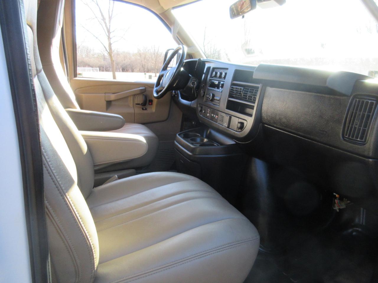 Chevrolet Express 3500 Cargo 2020