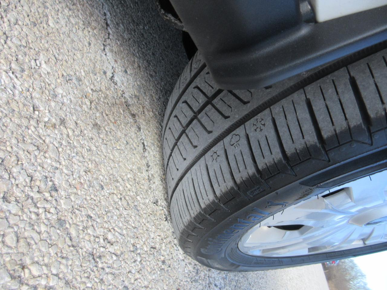 Ford Transit Connect Cargo Van XL LWB w/Rear 180 Degree Door 2019