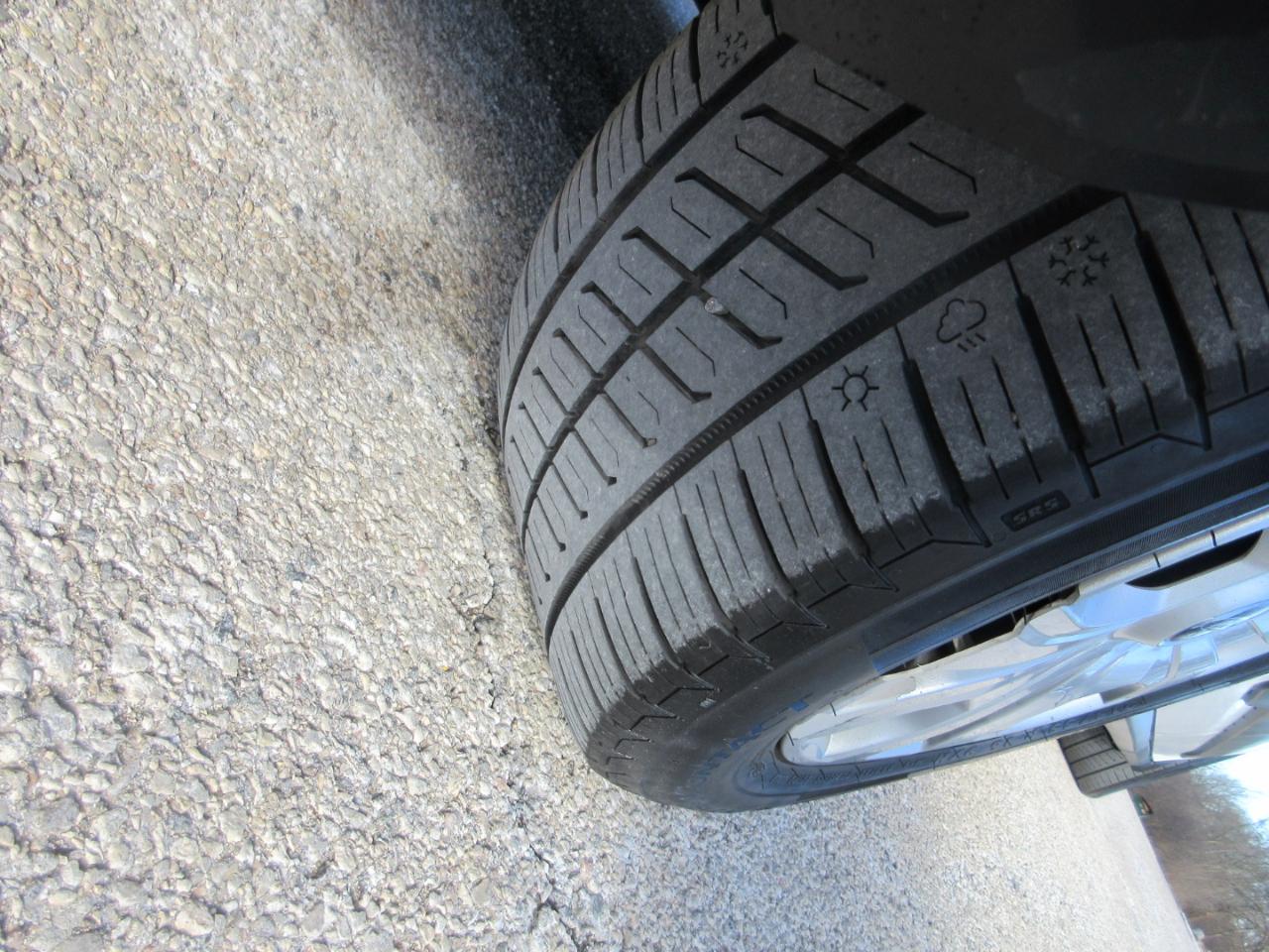 Ford Transit Connect Cargo Van XL LWB w/Rear 180 Degree Door 2019