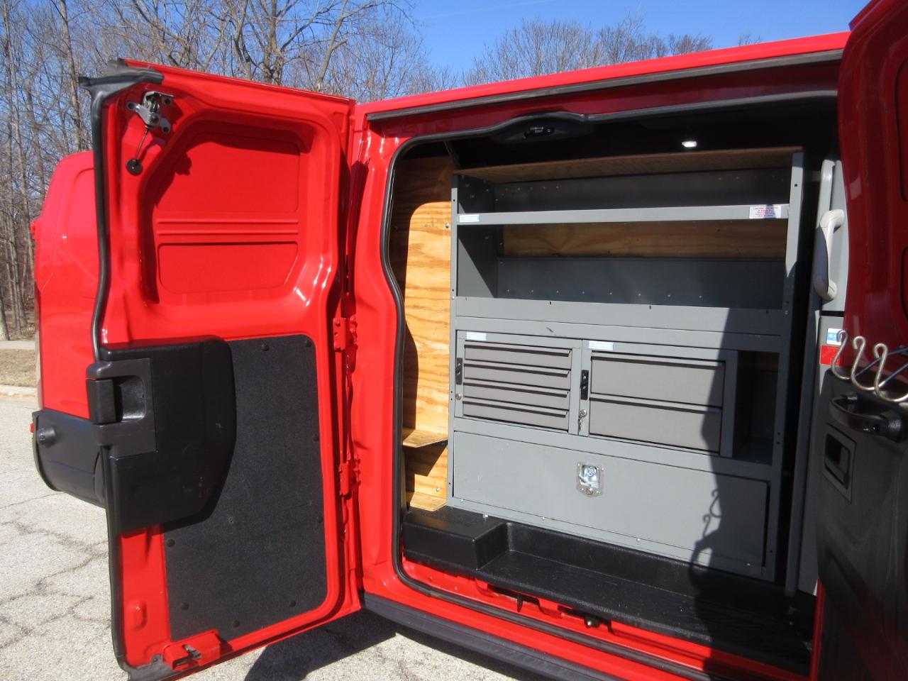 Ford Transit 350 Van Low Roof 60/40 Pass. 148-in. WB 2018