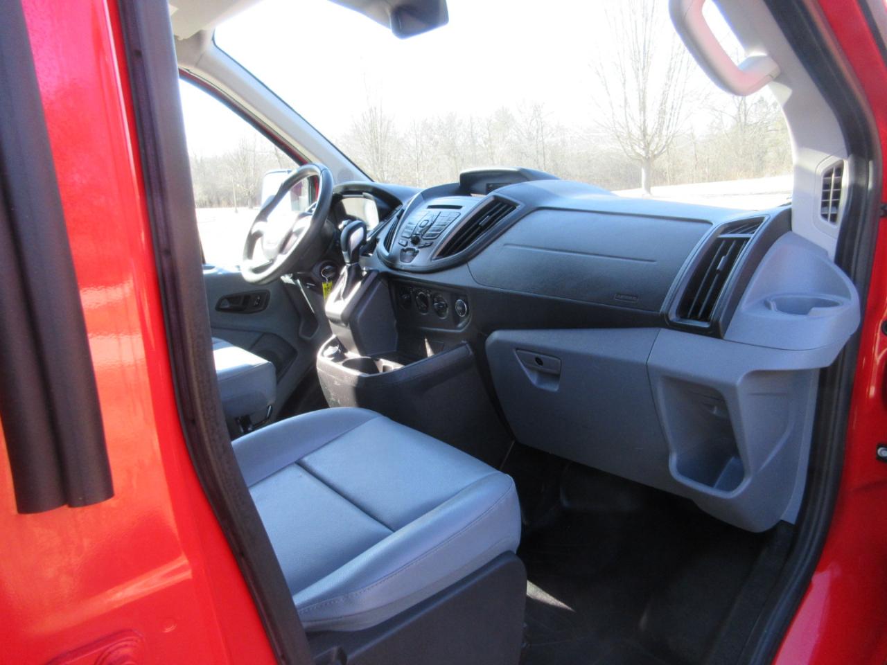 Ford Transit 350 Van Low Roof 60/40 Pass. 148-in. WB 2018