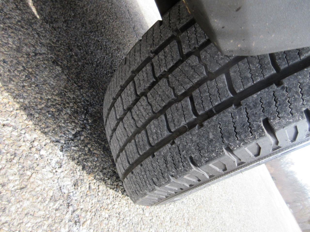 Ford Transit 250 Van Low Roof w/Sliding Pass. 130-in. WB 2017