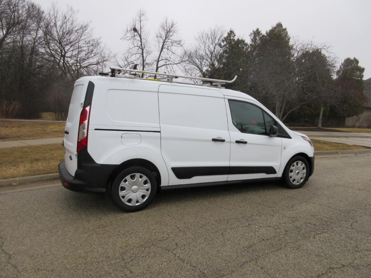 Ford Transit Connect Cargo Van XL LWB 2022