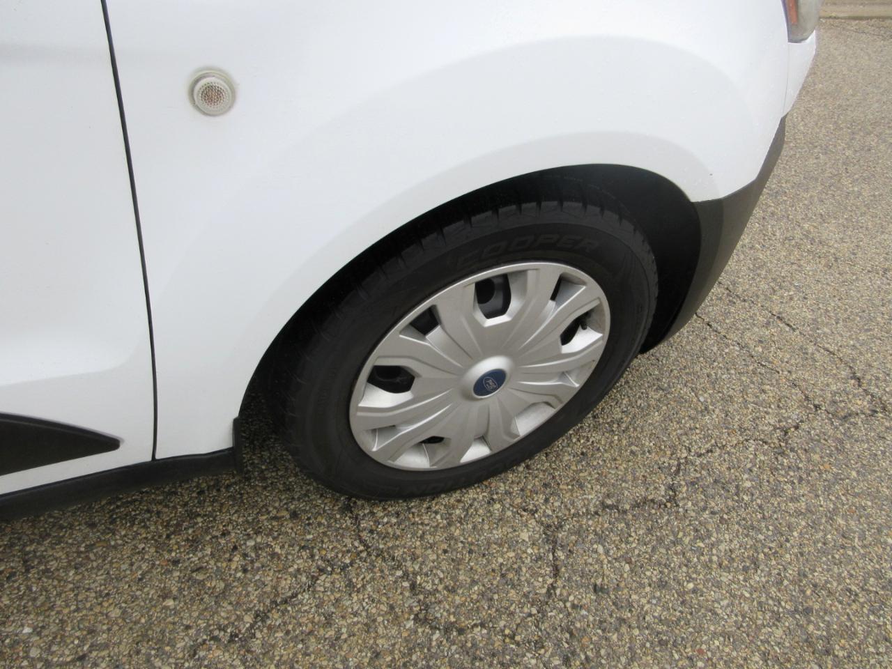 Ford Transit Connect Cargo Van XL LWB 2022