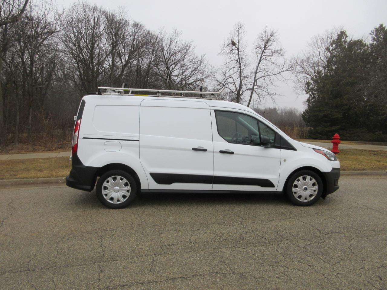Ford Transit Connect Cargo Van XL LWB 2022