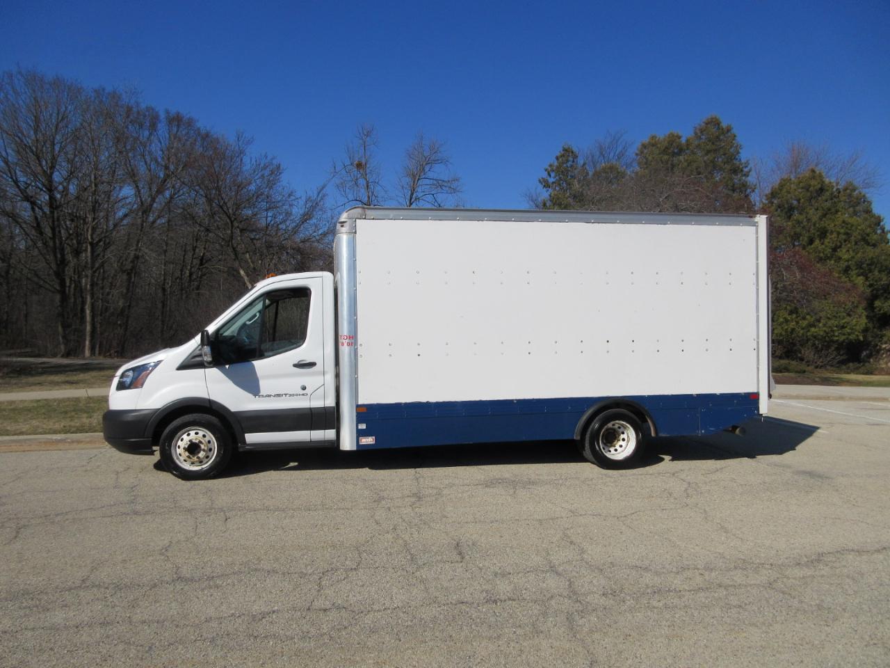 Ford Transit T-350 HD DRW 2016