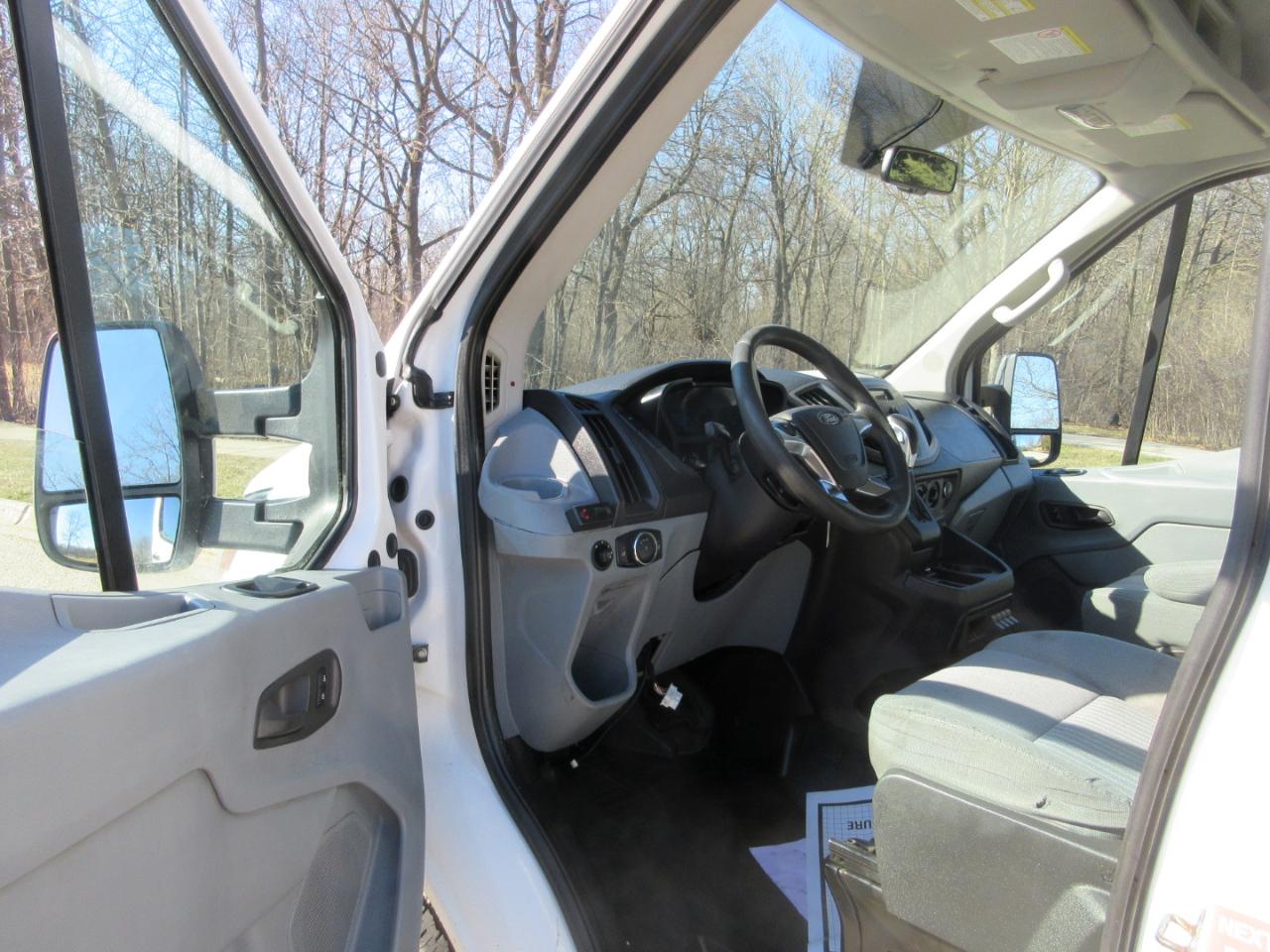 Ford Transit T-350 HD DRW 2016