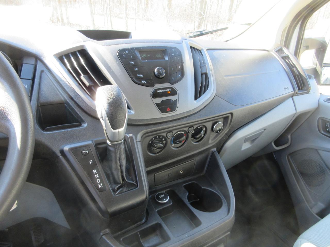 Ford Transit T-350 HD DRW 2016