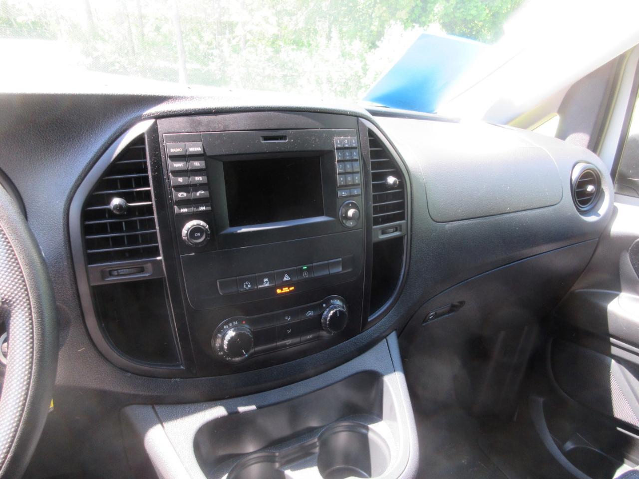 Mercedes-Benz Metris Standard Roof 126" Wheelbase 2019