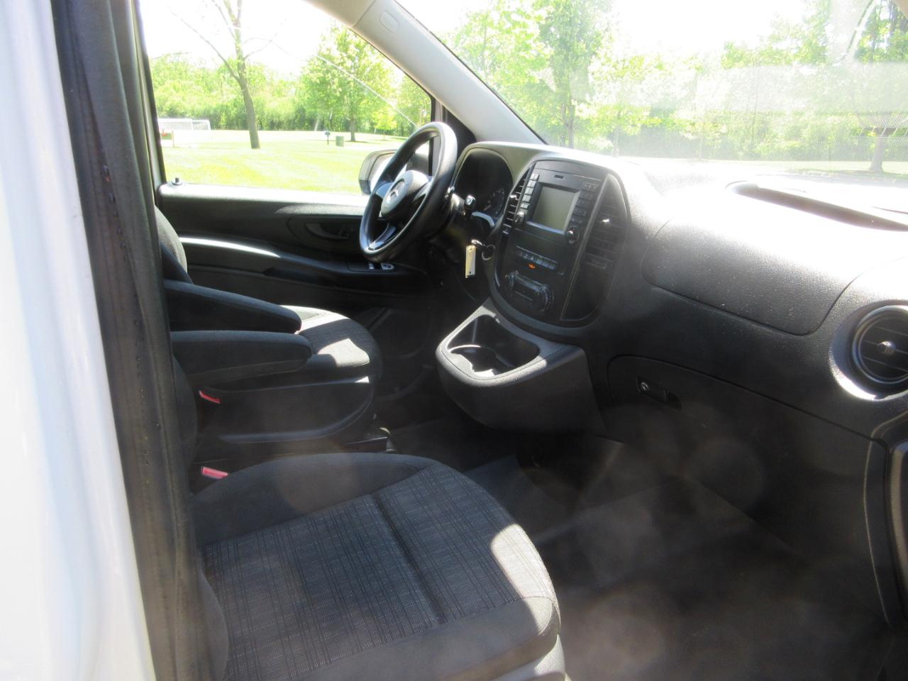 Mercedes-Benz Metris Standard Roof 126" Wheelbase 2019