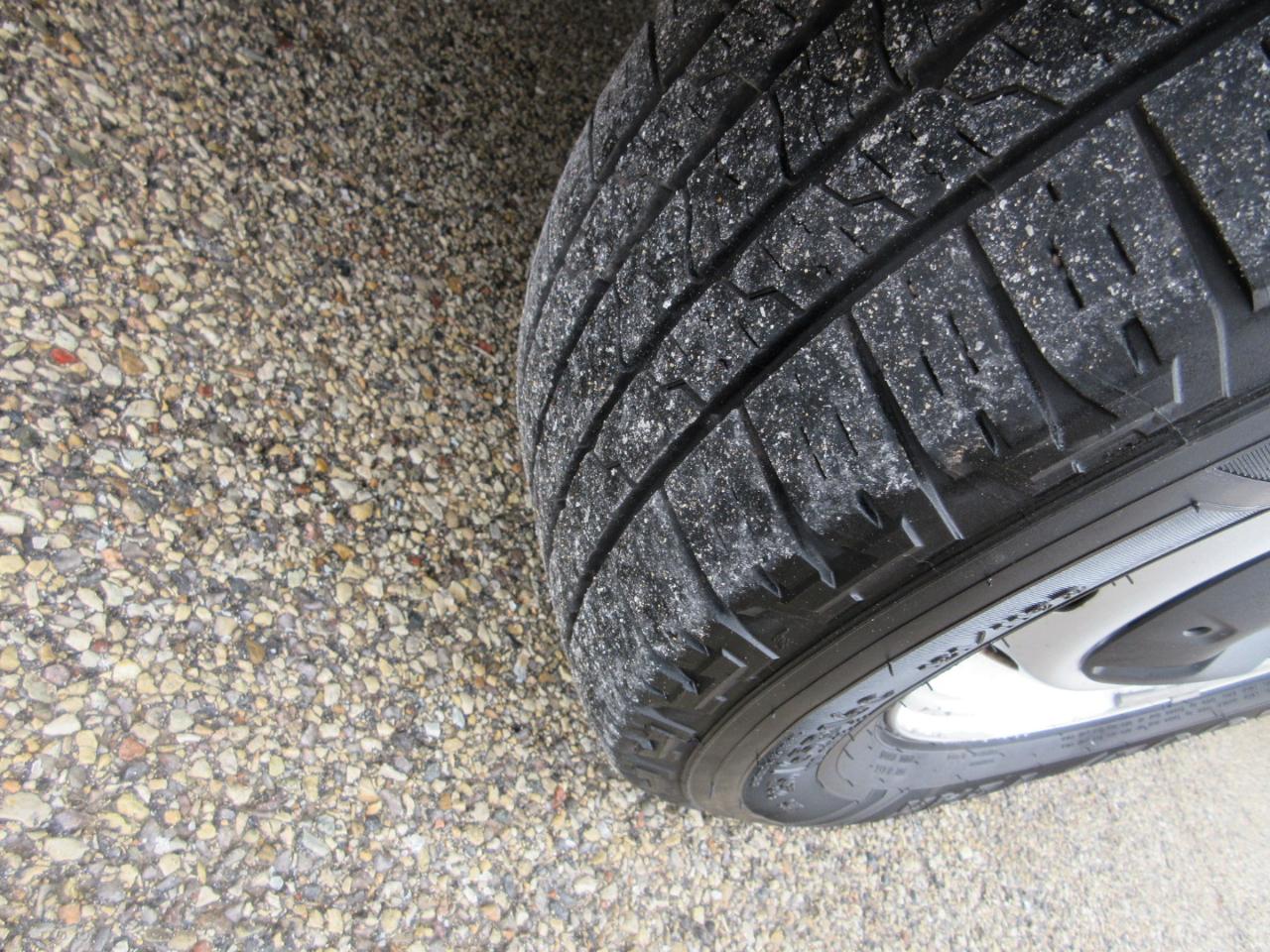 Ford Transit 150 Van Low Roof 60/40 Pass. 130-in. WB 2019