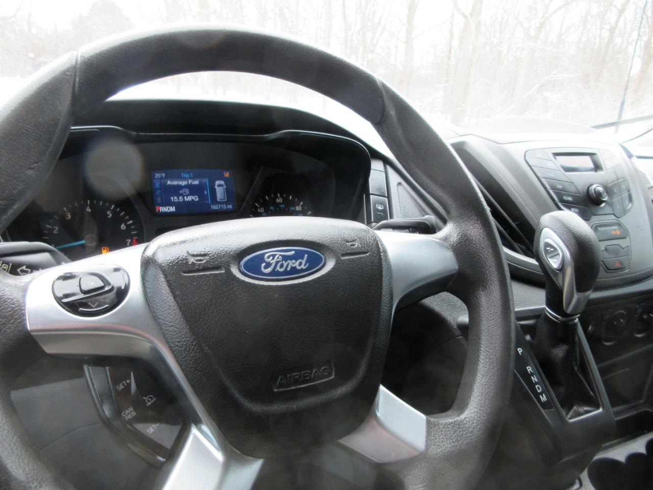 Ford Transit 150 Van Low Roof 60/40 Pass. 130-in. WB 2019