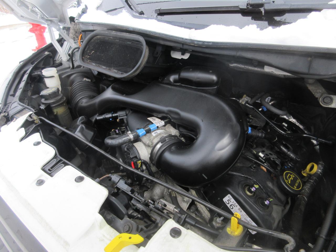 Ford Transit 150 Van Low Roof 60/40 Pass. 130-in. WB 2019