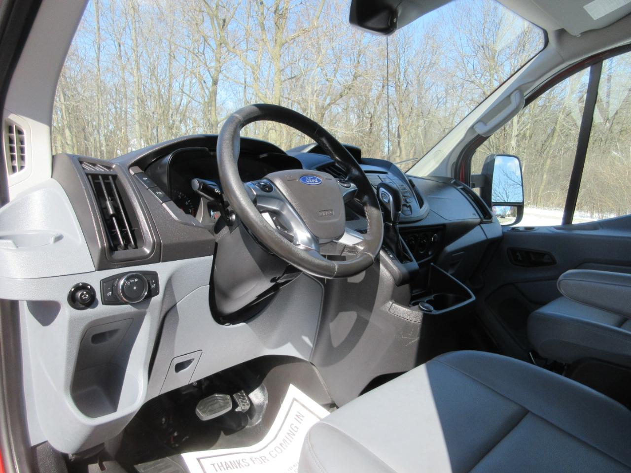 Ford Transit 350 Van Low Roof 60/40 Pass. 148-in. WB 2017