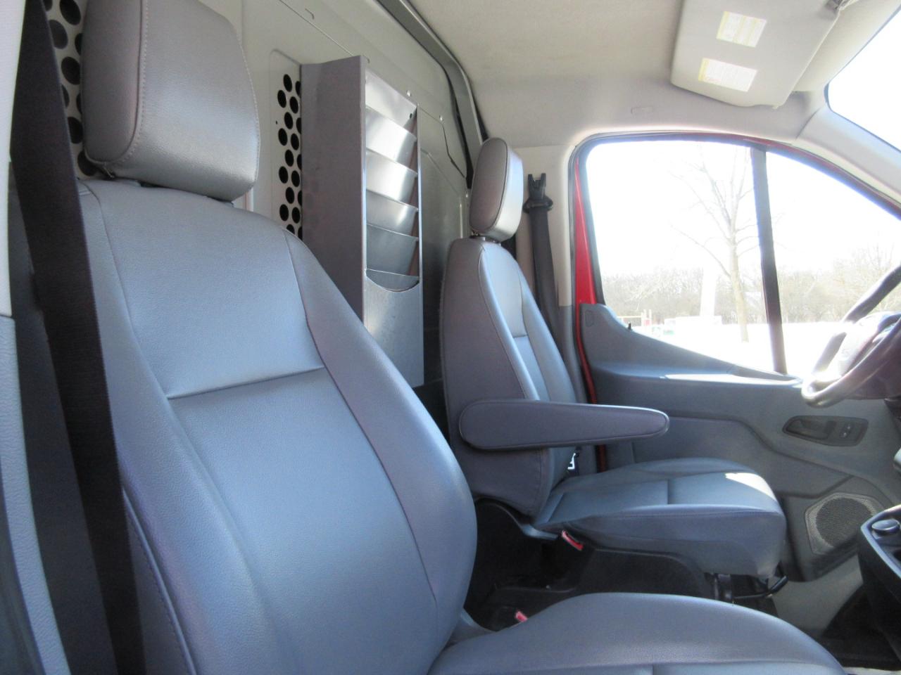 Ford Transit 350 Van Low Roof 60/40 Pass. 148-in. WB 2017