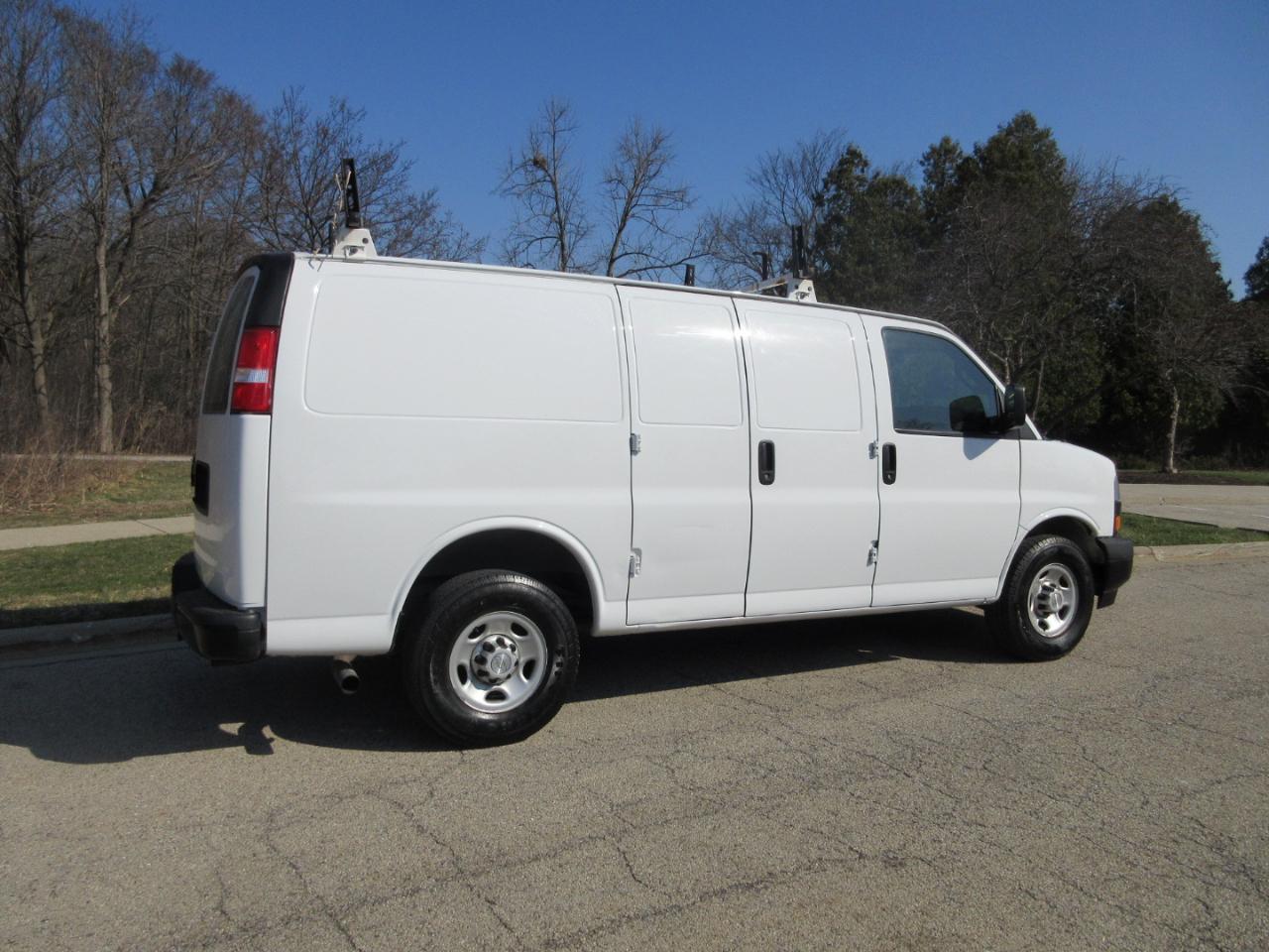Chevrolet Express RWD 2500 135" 2019